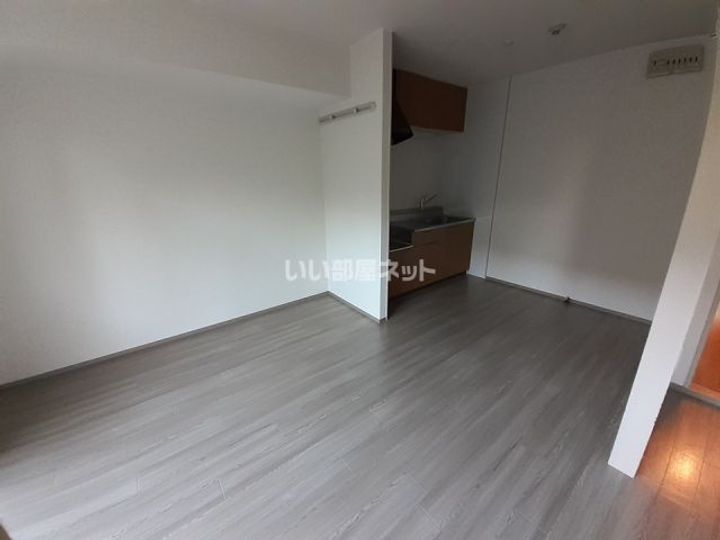 兵庫県三木市末広1(アパート)の賃貸物件の居間