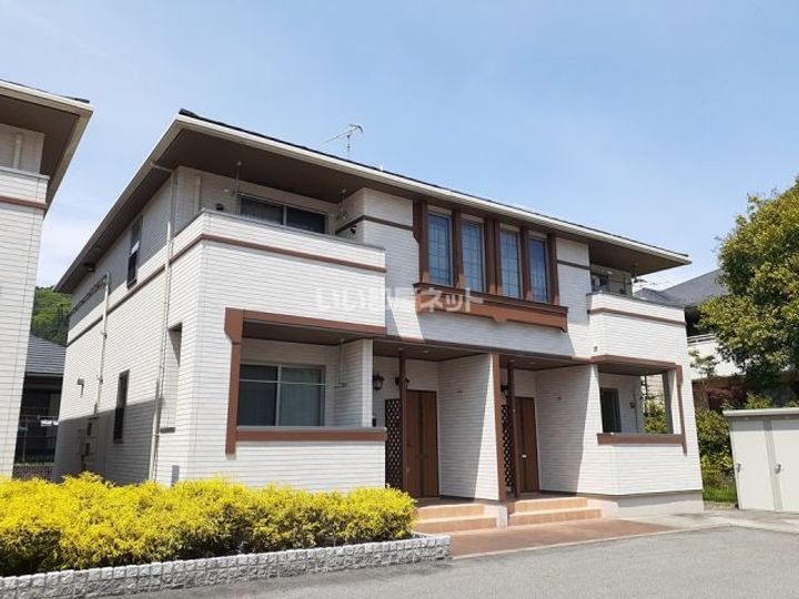 広島県庄原市東城町川東(アパート)の賃貸物件の外観