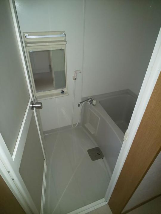 メゾンチューリップの風呂