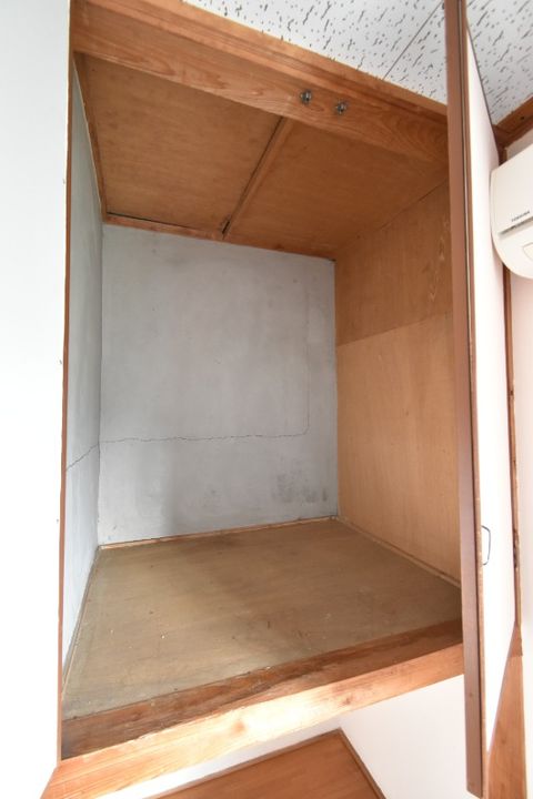 重久ハイツの内装