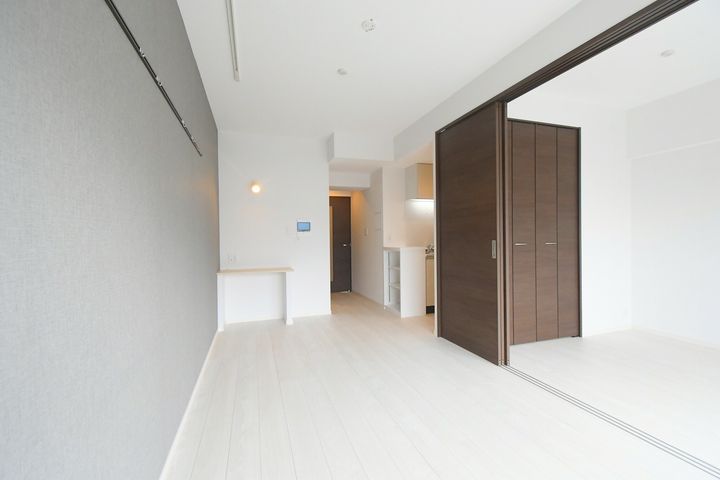 福岡県北九州市若松区童子丸1(マンション)の賃貸物件の居間