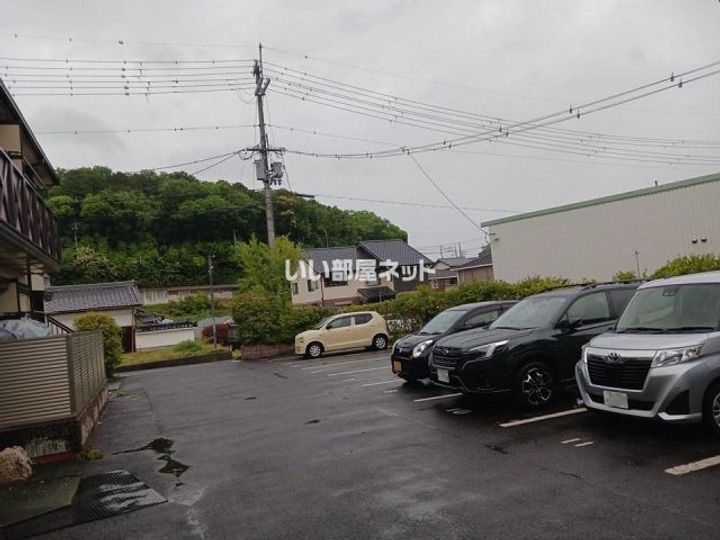 リュシオル石山の地図