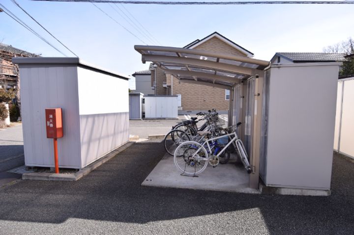 シャルマンカーサ N棟の地図