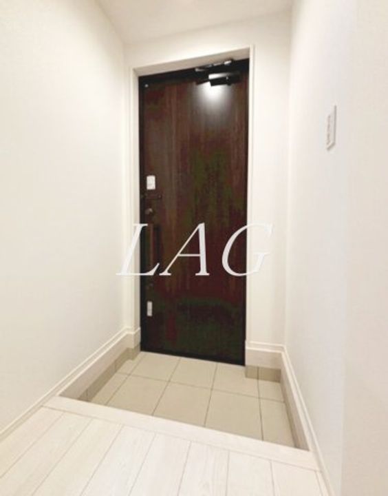 東京都府中市美好町1(一戸建)の賃貸物件の玄関