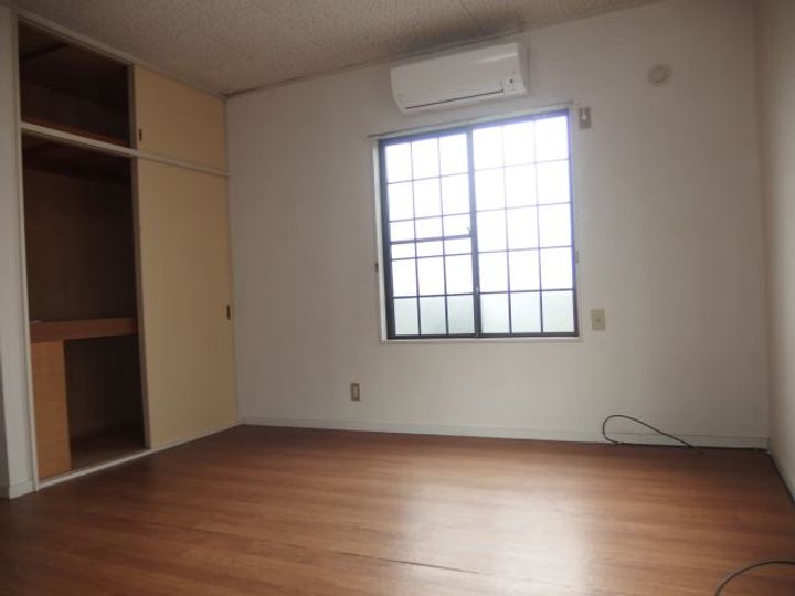 ハイツ志村の居間