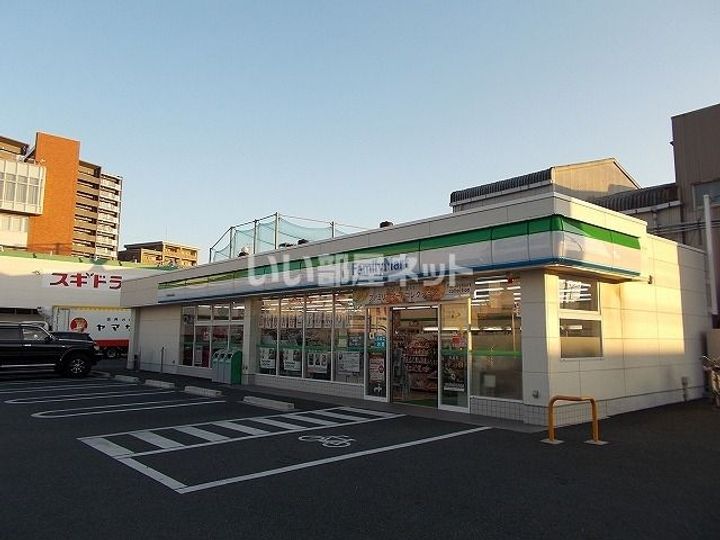 セイントフローレンスIIの周辺