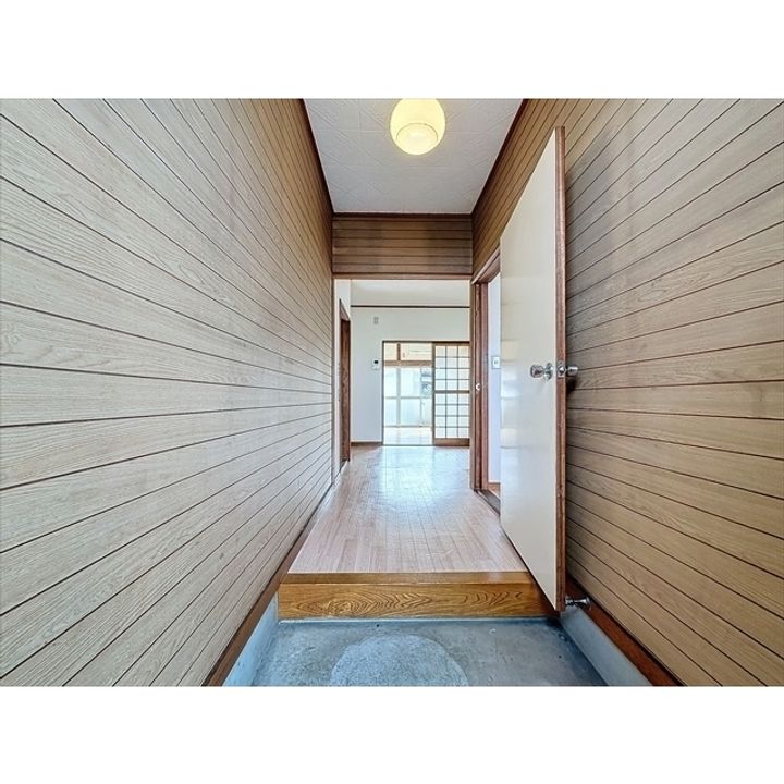 サクラハイツの玄関