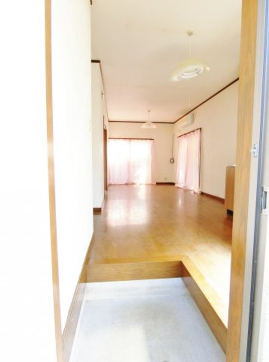 千葉県東金市東金(一戸建)の賃貸物件の玄関