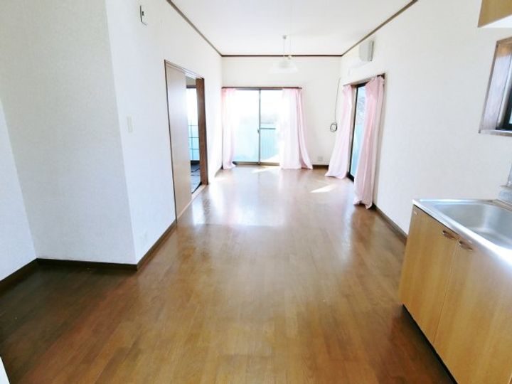 千葉県東金市東金(一戸建)の賃貸物件の居間