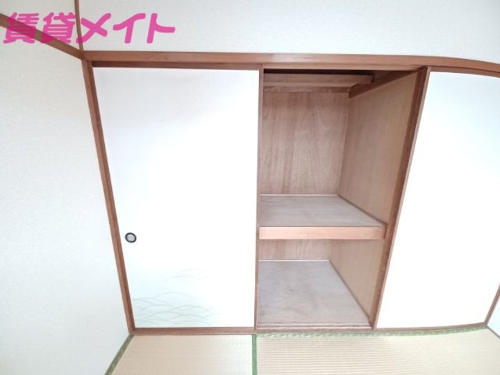 コーポタナカの内装