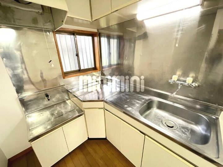 パインコーポ壱番館のキッチン