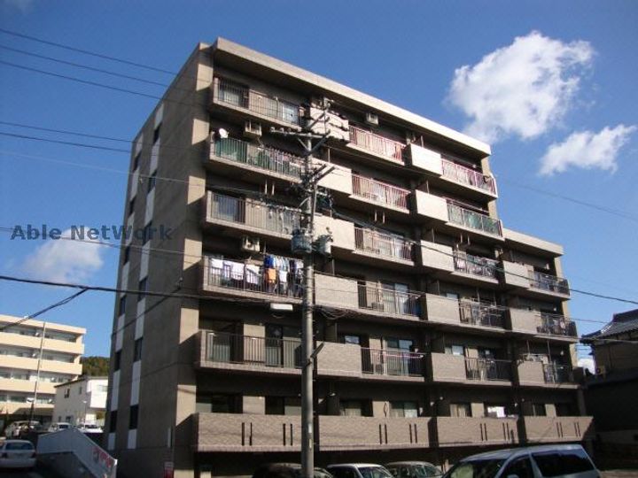 スカイライフIIの外観