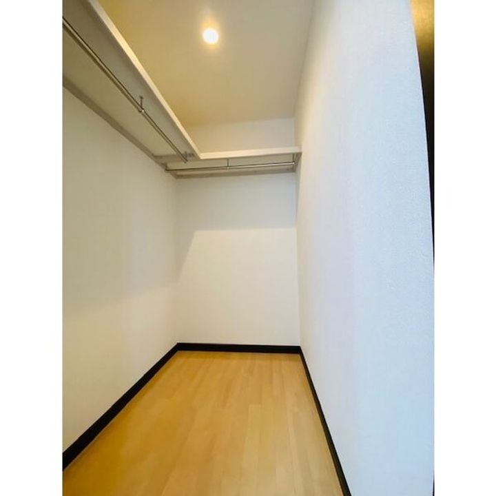 プレシャス27番館の内装