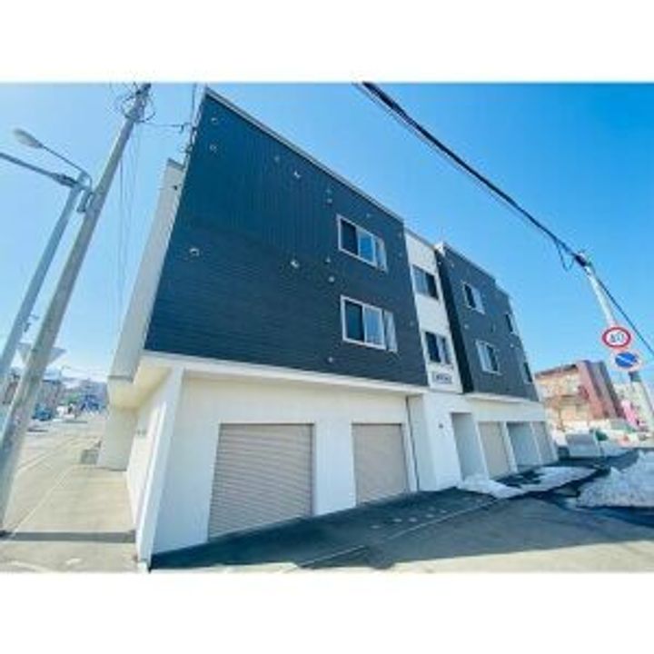 プレシャス27番館の外観
