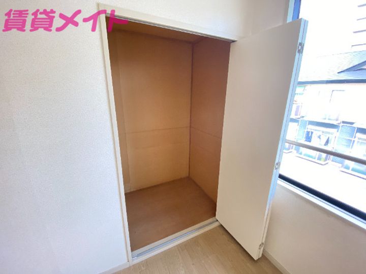 アムール・ラフィーネ B棟の内装