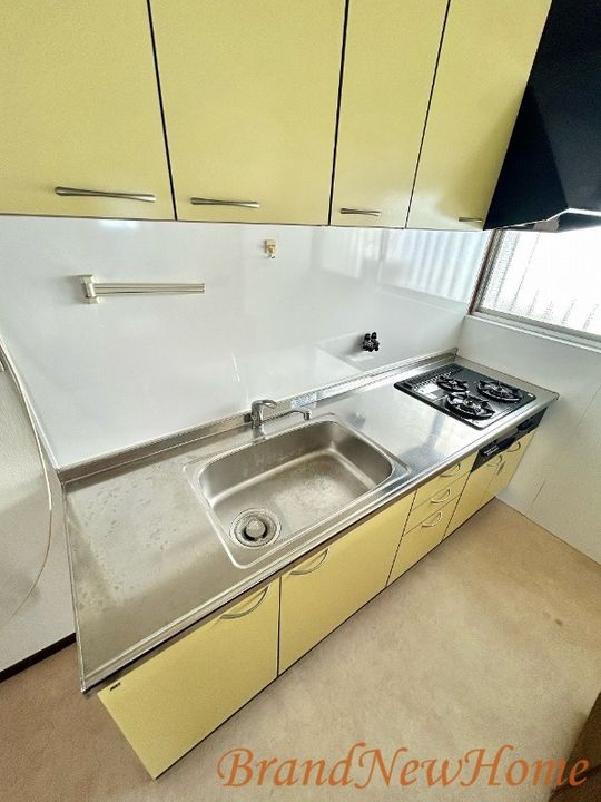 三山ビルのキッチン