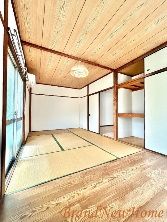 三山ビルの内装