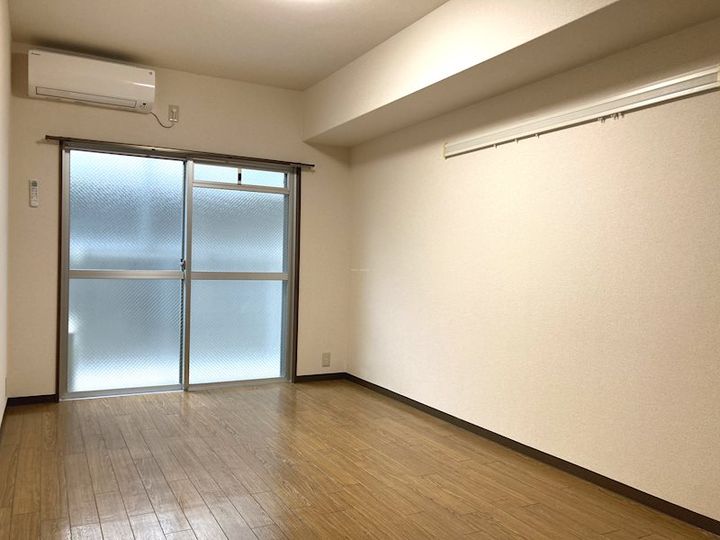 famille北清の居間