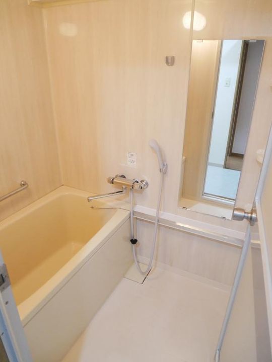 福岡県福岡市中央区小笹1(マンション)の賃貸物件の風呂