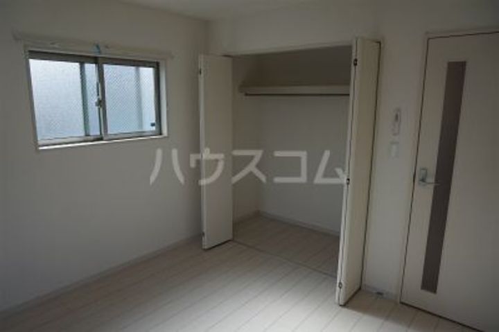 リブリ・アピンの内装