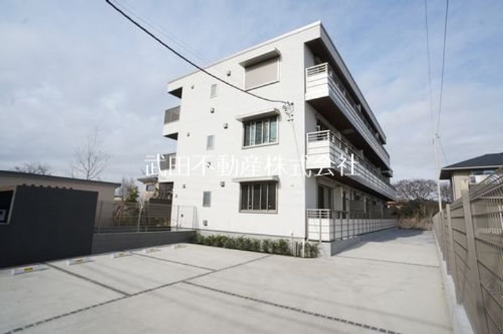 リヴェック新鎌ケ谷の外観