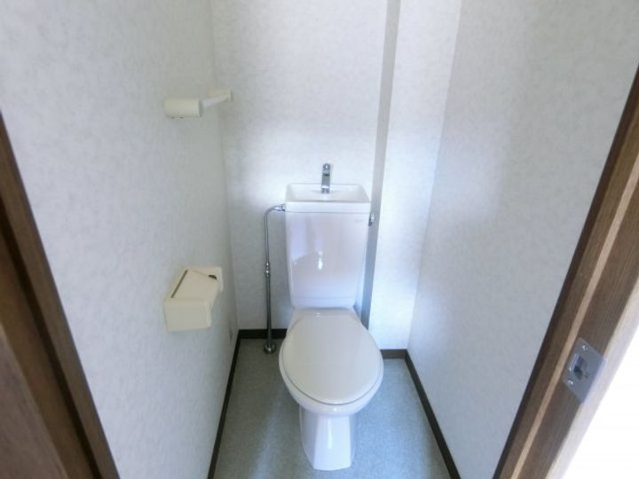 メゾン・アッシュ・テ・ファミーユの内装