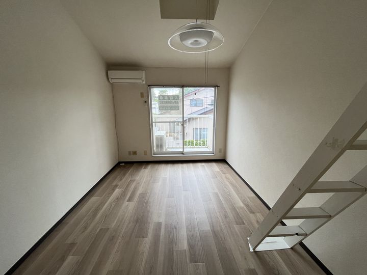 CITYCABINの居間