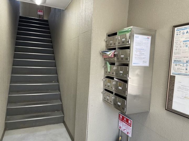 Uマンション阿倉川の地図