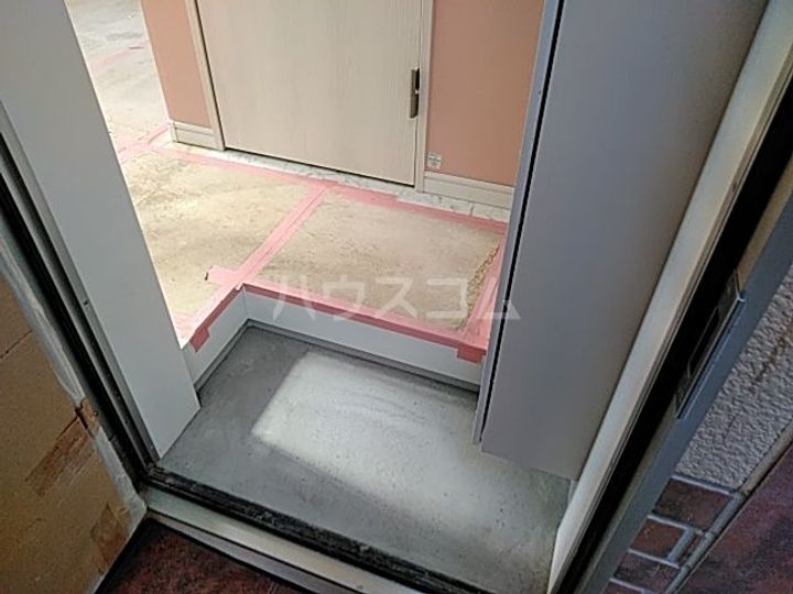 ユナイト追浜バリエールの玄関