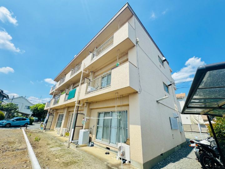 富士ハイムの外観