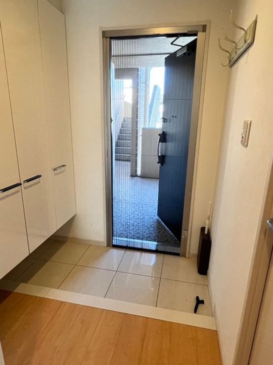 アウルステージ伊島北町の玄関