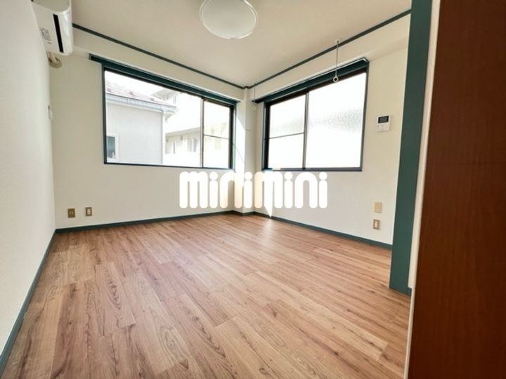 パーシモンハイツの居間