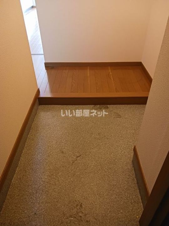 京都府舞鶴市倉梯町(アパート)の賃貸物件の玄関