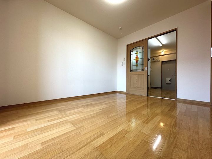 オンリーワン・藤の内装