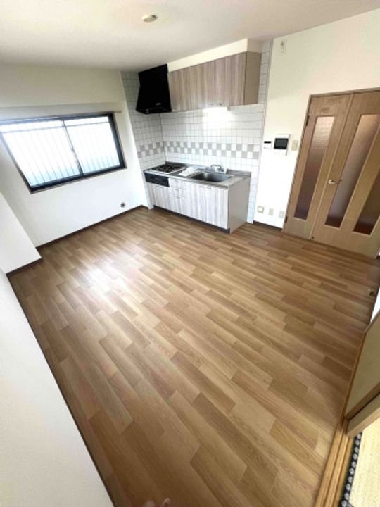 広島県広島市安佐南区中須2(マンション)の賃貸物件の居間