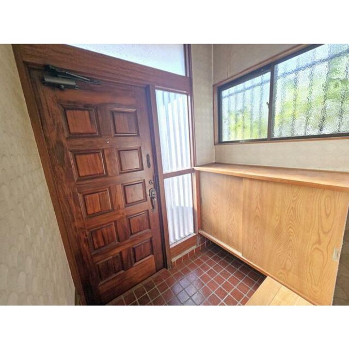 東京都西東京市栄町1(一戸建)の賃貸物件の玄関