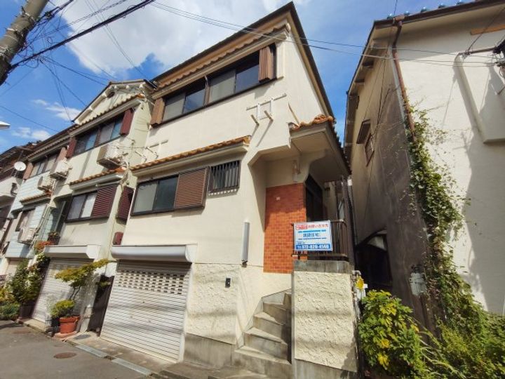 大阪府寝屋川市北大利町(一戸建)の賃貸物件の外観
