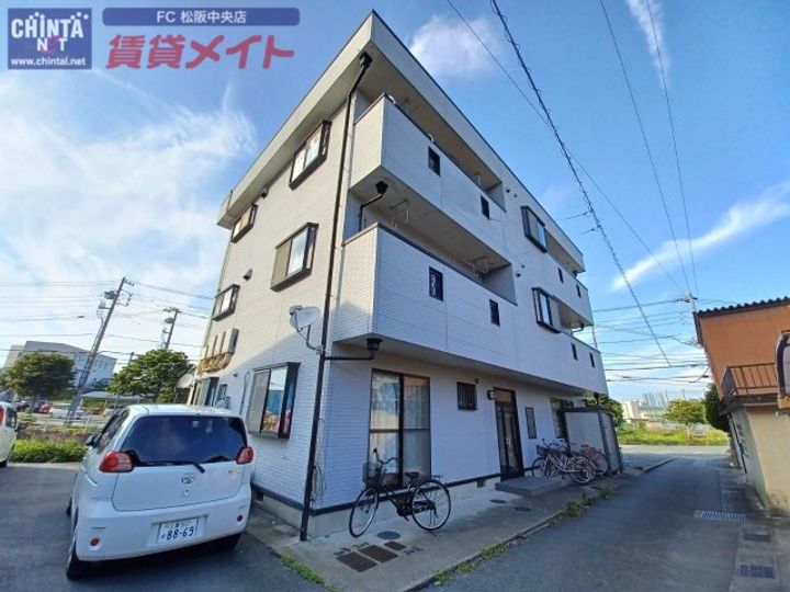 ロイヤルメゾンRAVOROIの外観