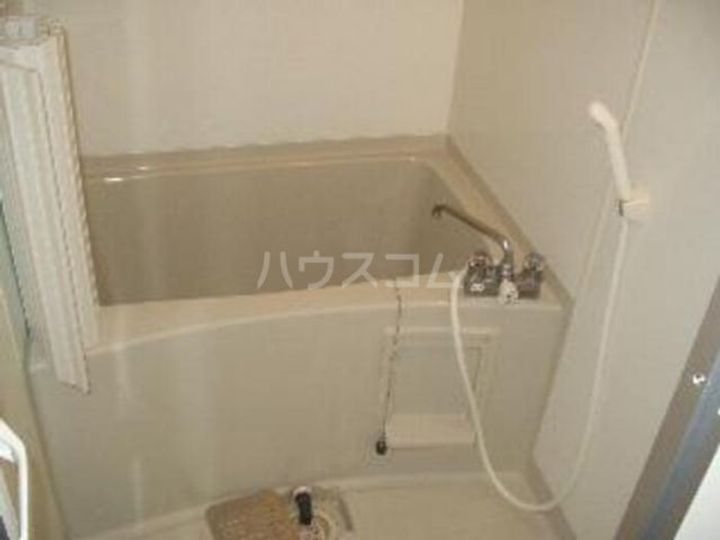 クレールセゾン Bの風呂