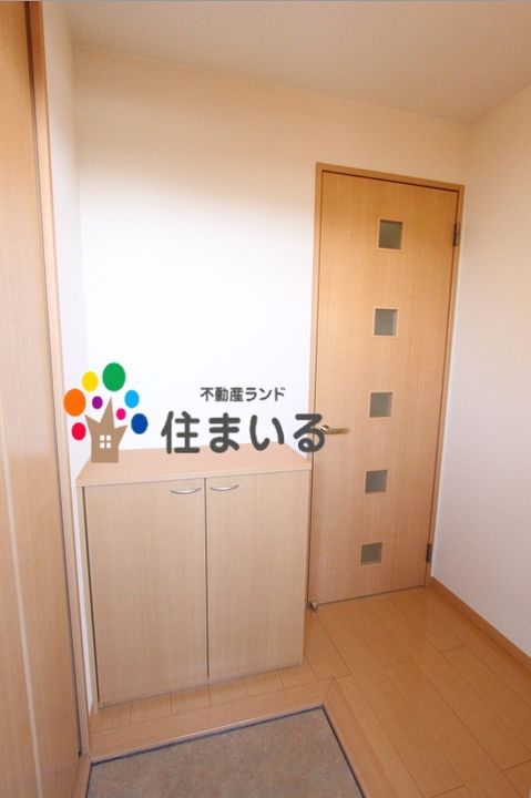 愛知県刈谷市高須町1(アパート)の賃貸物件の玄関