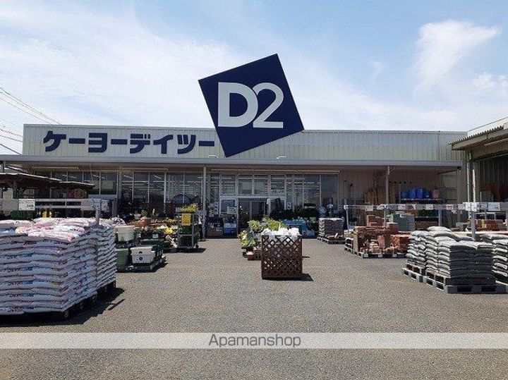 アリエッタの周辺