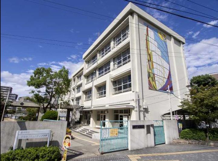 大阪府豊中市服部豊町1(マンション)の賃貸物件の周辺