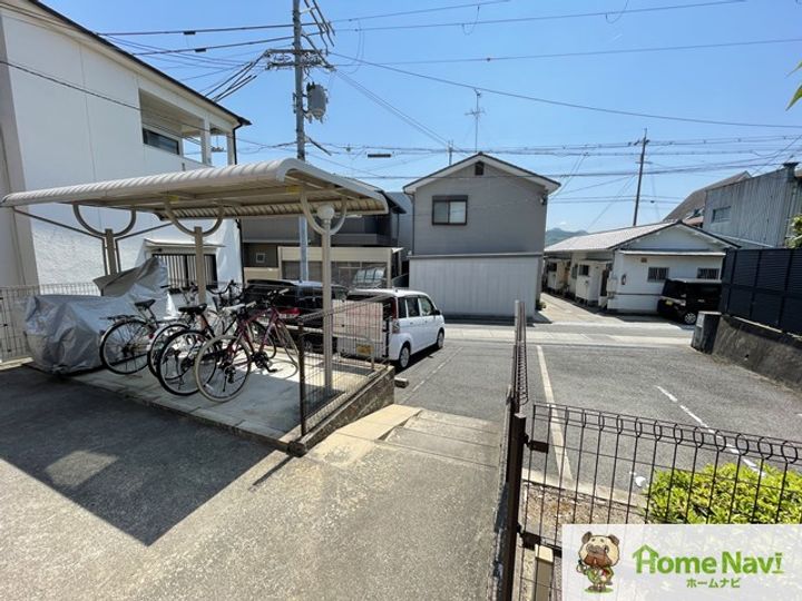 メゾンコンフォートの地図