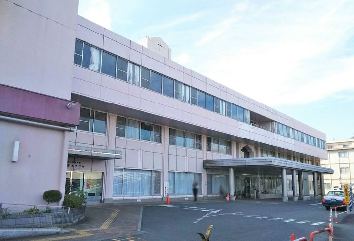 綾部ビルの周辺