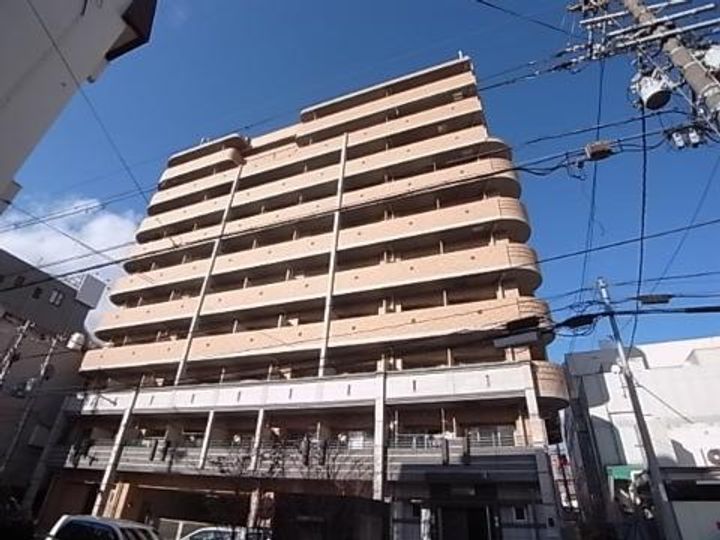 シェモア藤井寺駅前の外観