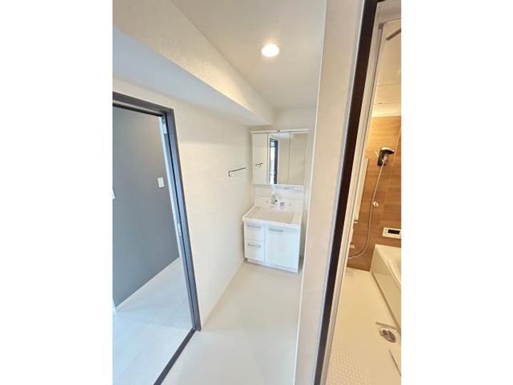 鹿児島県霧島市隼人町見次(マンション)の賃貸物件の内装