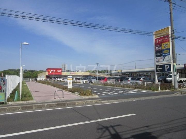 パティオス11番街の周辺
