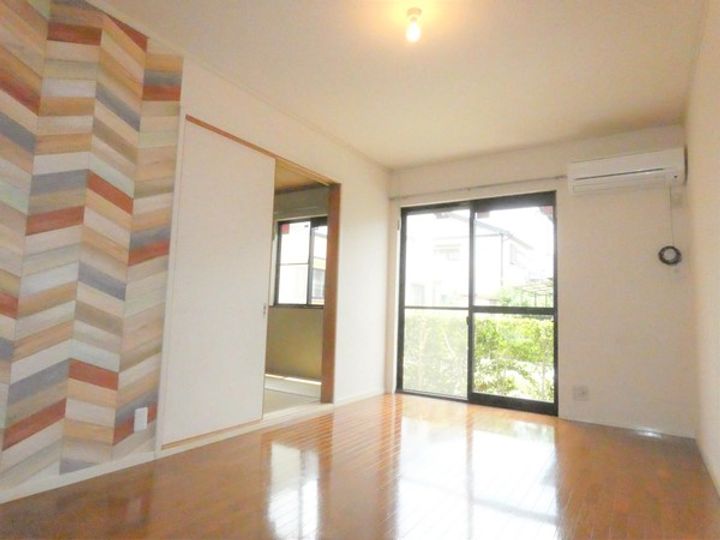 エスペランサ千間台A棟の居間