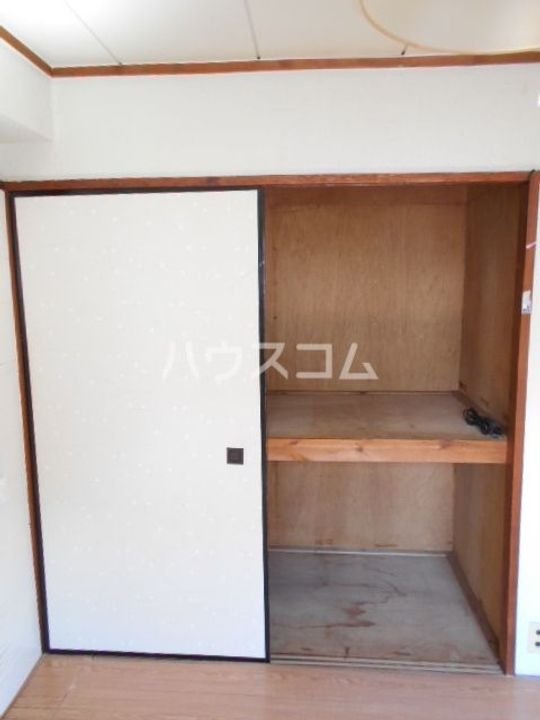 旭町マンションの内装