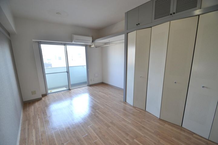 コマツエステート7の内装